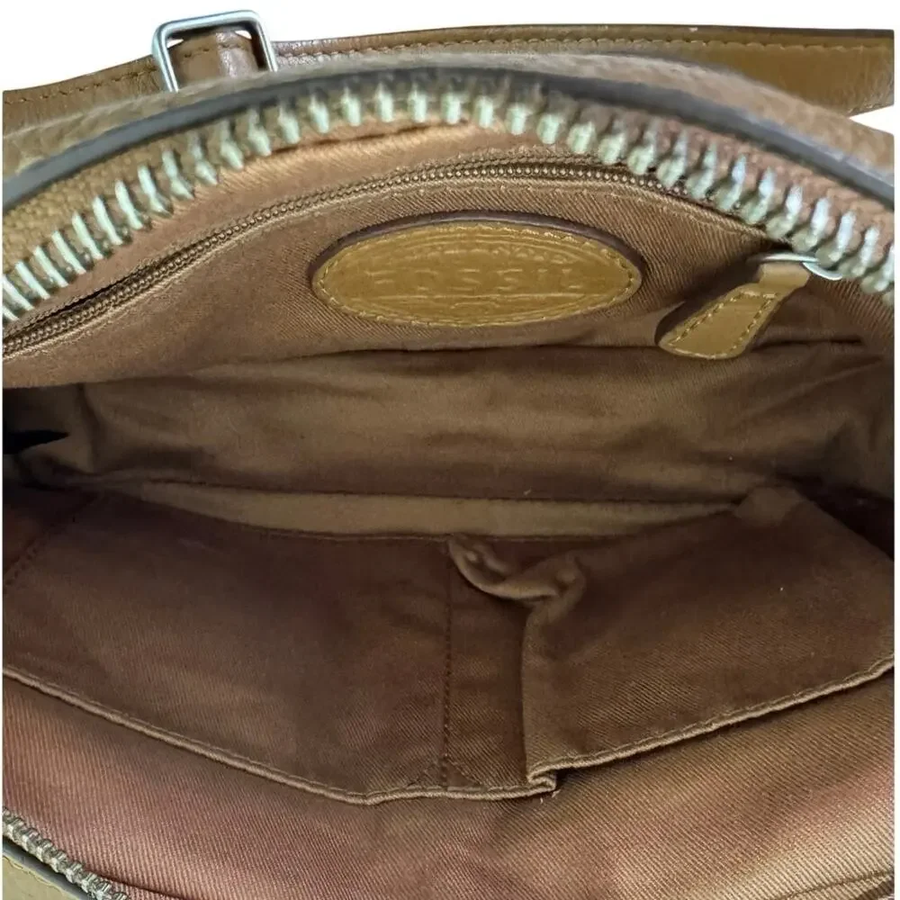 Fossil Riley Leather Crossbody Bag Adjustable Strap Camel Brown Silver Hardware - Picture 10 of 10